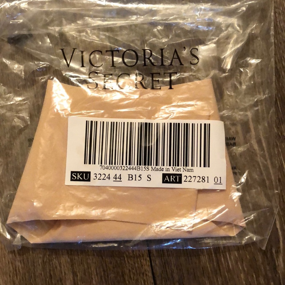 Victoria’s Secret No Show Thong